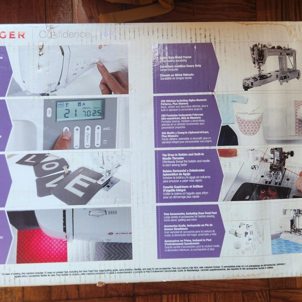 Singer Sewing Machine - Picture 3 of 4